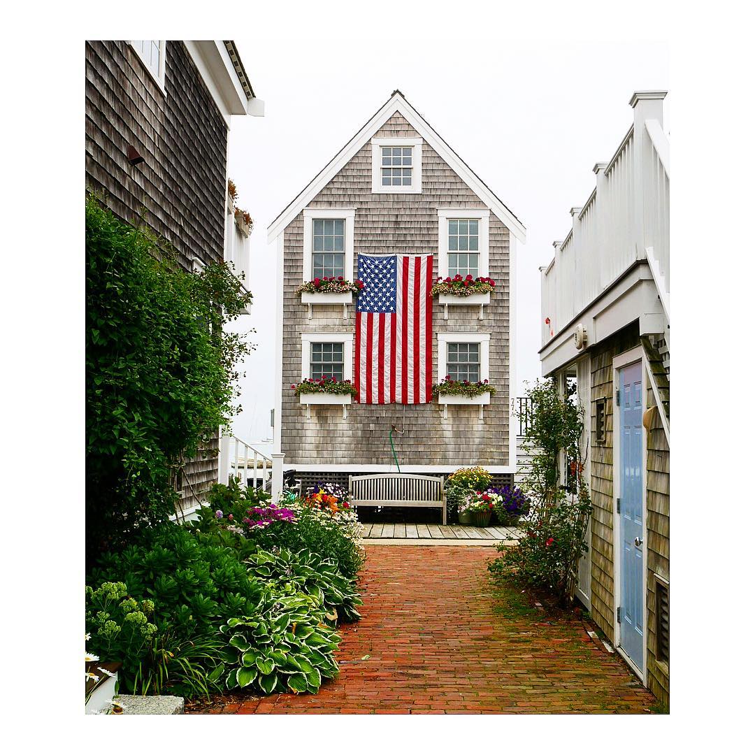 cape cod house